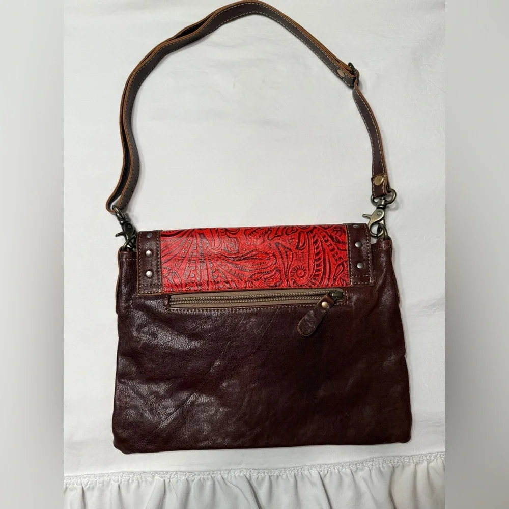 Myra Bag Myra Multitude Hairon Leather Shoulder Bag Red EUC
